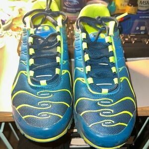 Nike Kids Sneakers - Blue and Neon Green
